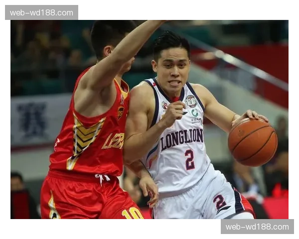 广州龙狮三连败仍仅落后一个胜场 季后赛希望尚未破灭